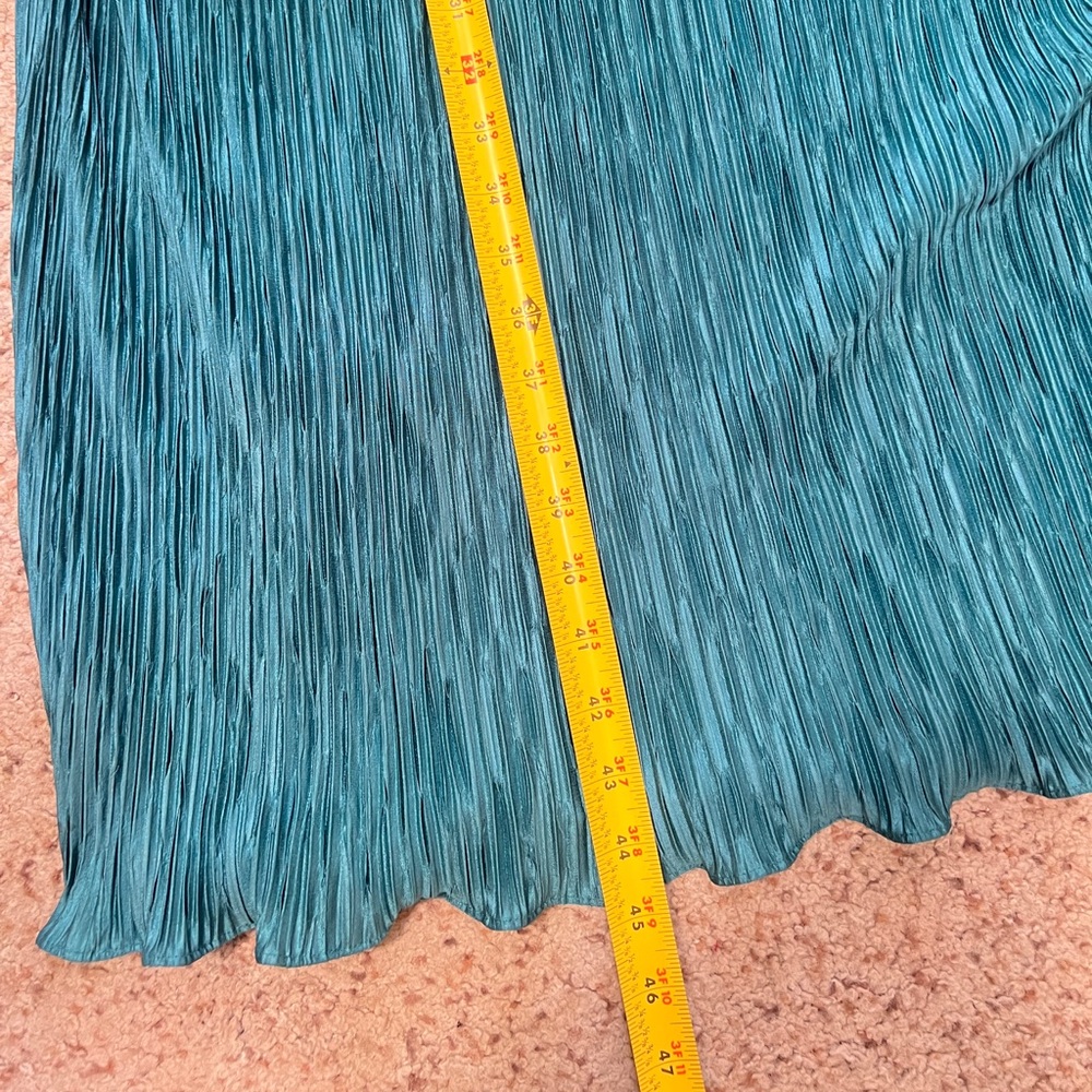 VNG Plisse Tiered Layer Pleated Loose Ruffle Green Dress Mother Of Bride 2XL - Picture 10 of 12